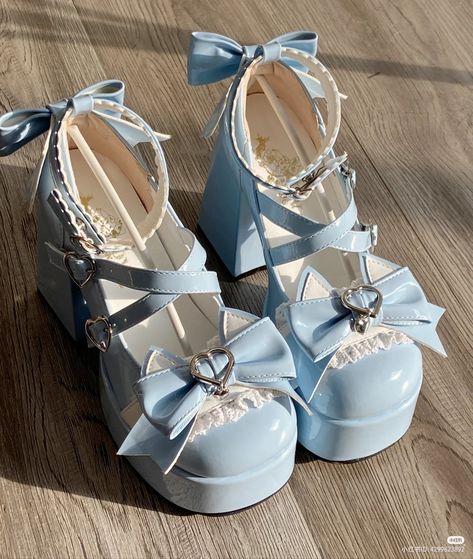 Princess Heels, Painted Canvas Shoes, Fairy Shoes, Dr Shoes, Preppy Shoes, Cute Shoes Heels, Kawaii Shoes, Shoes Outfit Fashion, Shoe Design