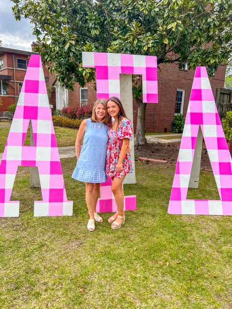 Pink gingham sorority letters Painted Wooden Letters Sorority Cute Ideas, Sorority Wooden Letters Decorated, Cute Sorority Letters Painted, Big Sorority Letters, Sorority Letter Designs, Sorority Yard Letters, Painted Letters Sorority, Pink Sorority Letters, Sorority Letters Painted Wooden Big