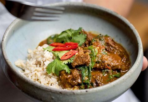 Recipe of the week: Tom Kerridge's Malaysian-style beef curry Stewing Steak, Beef Curry Recipe, Great British Food, Tom Kerridge, British Recipes, Beef Curry, British Baking, Indian Curry, Cajun Recipes