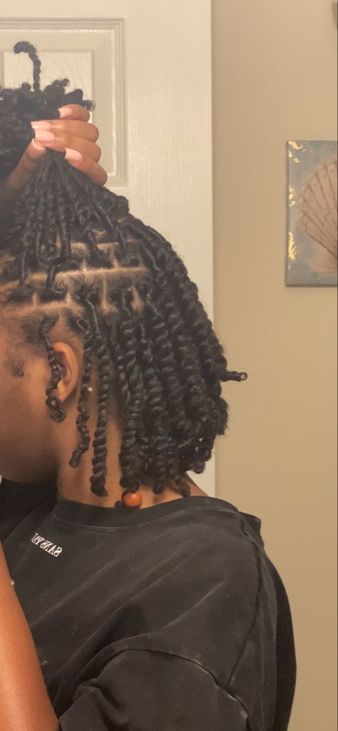 Starter Locs Black Women Twist, Medium Locs With Curly Ends, Starter Locs Medium Size, Locs Types For Women, Coils On Natural Hair Type 4, Starter Loc Twists, Barrel Twist Starter Locs Women, 2 Stand Twist Starter Locs, Starter Loc Parting Size