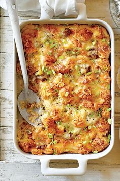 Thanksgiving Brunch Recipes, Southern Living Recipes, Thanksgiving Brunch, Make Ahead Breakfast Casserole, Thanksgiving Breakfast, Big Breakfast, Cooking For A Crowd, Breakfast Recipes Casserole, Make Ahead Breakfast