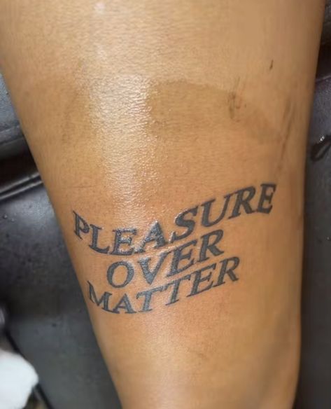 Kanye Tattoo, Warped Text, Swag Tattoo, Simple Arm Tattoos, Small Girly Tattoos, Astrology Tattoo, Black Girls With Tattoos, Tattoos For Black Skin, Poke Tattoo