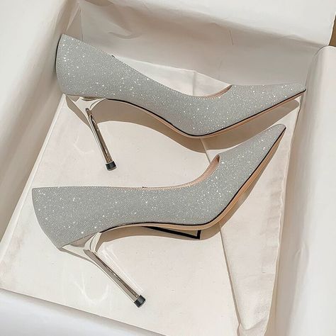 Elegant Shoes Flat, Shoes For Brides, Silver High Heel, Wedding High Heels, White Athletic Shoes, Office Shoes Women, Slip Resistant Shoes, Silver High Heels, High Heel Slippers