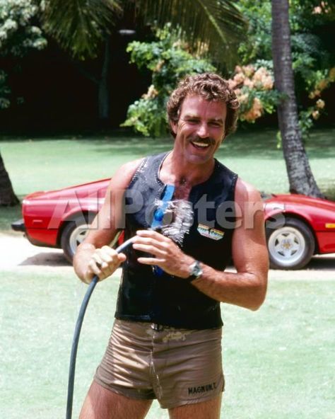 Magnum, P.I. People Photo - 28 x 36 cm Thomas Magnum, Jesse Stone, Jeff Goldblum, Sam Elliott, Magnum Pi, Hello Handsome, Tom Selleck, Blue Bloods, Heart Eyes