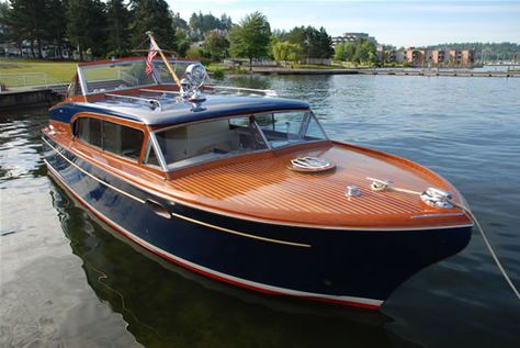 Chris Craft - LadyBen Classic Wooden Boats for Sale