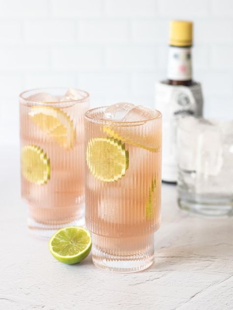 Follow this simple and easy recipe to make Lemon Lime and Bitters at home - a classic New Zealand drink for a hot day! Lemon Lime Bitters Recipe, Lime Vodka Drinks, Bitters Cocktail Recipes, Lemon Lime Bitters, Best Pavlova, Salt Caramel Sauce, Kiwi Recipes, New Zealand Recipes, Lolly Cake