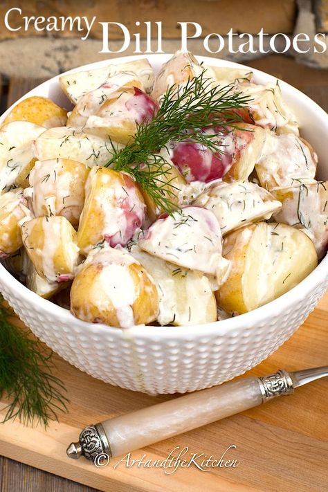 Dill Cream Sauce, Fillet Recipes, Dill Potatoes, Dill Recipes, Creamy Dill Sauce, Italian Turkey, Brunch Items, Oven Roasted Potatoes, Pork Fillet