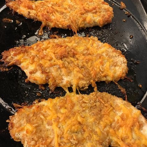 Cheddar Baked Chicken Cheddar Chicken, Easy Baked Chicken, Baked Chicken Breast, Best Chicken Recipes, Baked Chicken Recipes, Boneless Skinless Chicken Breast, Chicken Breast Recipes, Baked Chicken, Chicken Dinner