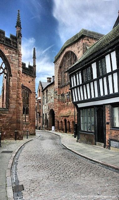 Ye olde walkway..  Coventry, England (by elvis_payne on Flickr) English Cities, Tudor Buildings, Coventry Cathedral, Coventry England, Places In England, Birmingham England, Beaux Villages, England And Scotland, London Town