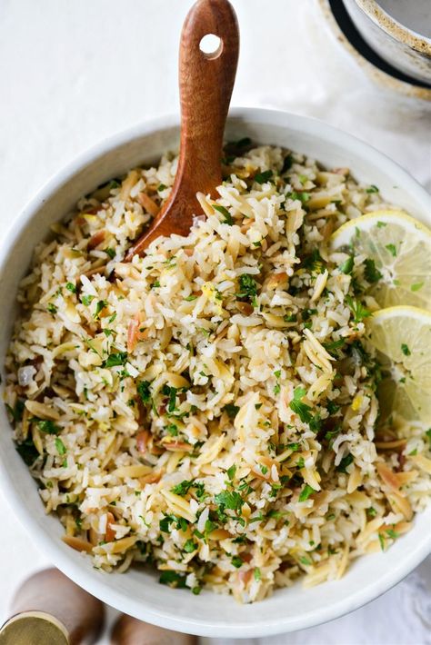 Lemon Rice Pilaf, Greek Rice Pilaf, Toasted Orzo, Chickpea Rice, Greek Rice, Greek Lemon Rice, Rice Pilaf Recipe, Rice Side Dish Recipes, Pilaf Recipes