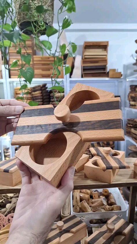 Easy Wood Crafts To Sell, Easy Small Wood Projects, Wood Art Diy, Homemade Home Decor, Wood Projects That Sell, Small Woodworking Projects, Wood Shop Projects, Easy Wood Projects, Woodworking Projects That Sell