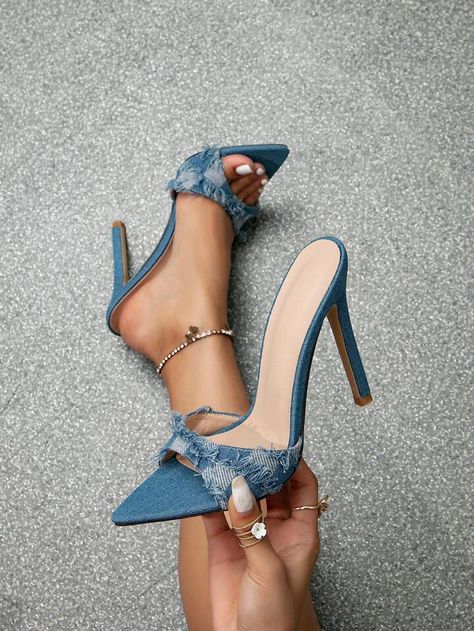 Denim Mules, Fancy Heels, Moda Denim, Denim Heels, Cute Shoes Heels, Shoes Heels Classy, Heels Classy, Fancy Shoes, Stiletto Sandals