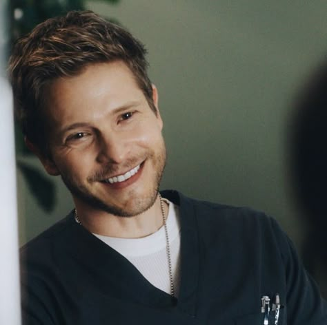 Dr Conrad Hawkins, Conrad Hawkins The Resident, Conrad The Resident, The Resident Conrad, Matt Czuchry The Resident, The Resident Tv Show, Conrad Hawkins, Extra Money Jobs, Logan Huntzberger