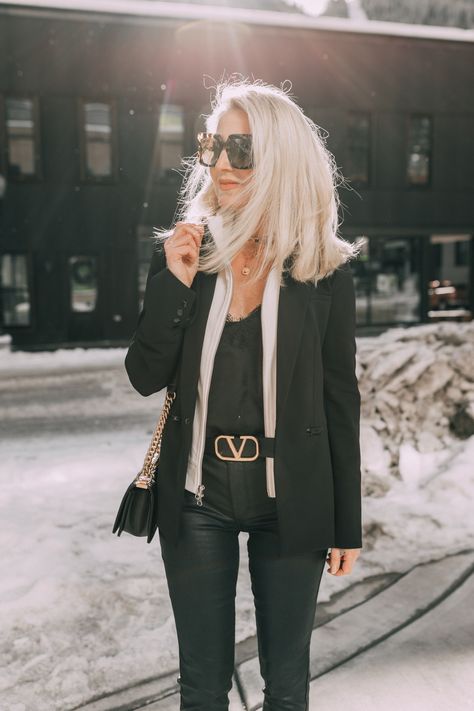 Veronica Beard Blazer Dupes | Get the Veronica Beard Look For Less Veronica Beard Dickey, Veronica Beard Blazer, Busbee Style, Best Winter Coats, Outfits Dressy, Beard Look, Blazer Outfit, Blazer Outfits, Date Outfits