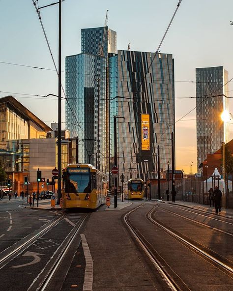 Manchester's Finest on Instagram: “If only we could catch a tram to the the airport... ✈️ Where would you fly to? Anywhere with a beach & sangria would do us! 🌴 ​- ​…” Manchester Aesthetic, Consumer Profile, Manchester Street, Chicago Beach, Life Manifestation, Manchester Airport, Manchester City Centre, Sketch Journal, Salford