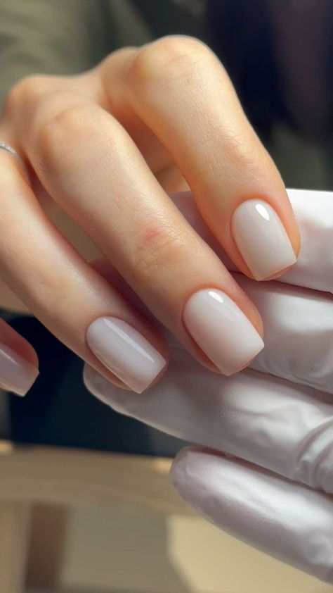 The 10 Best Old Money Nail Colors You Need to Know 2024 9 Uñas Old Money, Fem Style, Baby Blue Wallpaper, Old Money Style, Nails Inspo, Blue Wallpaper, Nails Design, Good Old, Natural Nails