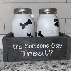 Dog Treat Mason Jar Holder | Etsy Easy Mason Jar Crafts Diy, Jars Decoration Ideas, Dog Holder, Easy Mason Jar Crafts, Mason Jar Holder, Diy Home Decor For Apartments, Mason Jar Projects, Diy Jar Crafts, Mason Jar Crafts Diy