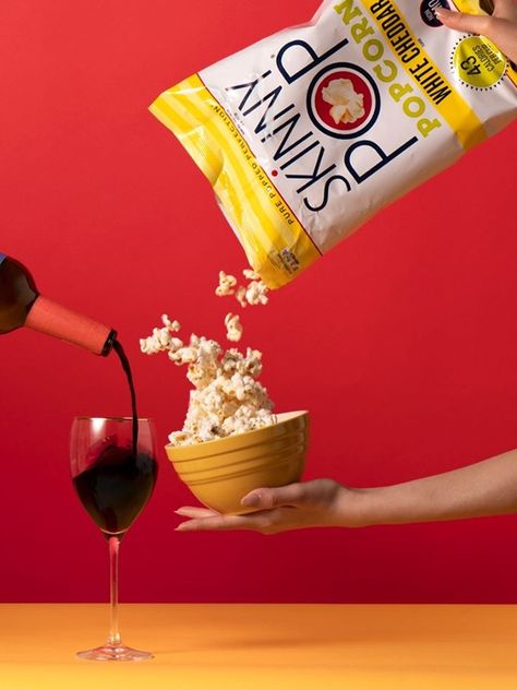 Popcorn Photoshoot Ideas, Popcorn Food Photography, Popcorn Product Photography, Popcorn Photoshoot, Snack Photoshoot, Snack Branding, Snack Photography, Peanut Snack, Crunchy Corn