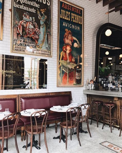 French Bistro Dining Room: the Ultimate Inspiration Guide | Decoholic Bistro Interior Design, French Bistro Kitchen, Warehouse Bar, Bistro Interior, Bistro Decor, Bistro Design, Restaurant Vintage, Bistro Kitchen, Cienfuegos