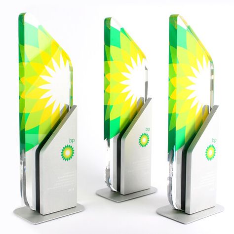 Award Design Trophy, Recognition Plaques, Award Design, Award Ideas, Acrylic Awards, Trophy Design, Recognition Awards, Awards Trophy, Customer Appreciation