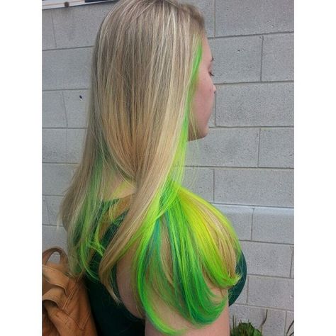 Blonde Hair With Lime Green Highlights, Blonde With Green Underneath, Blonde And Neon Green Hair, Toxic Green Hair, Blonde With Green Hair, Blonde Hair With Green Streaks, Blond And Green Hair, Blonde Hair With Green Highlights, Green And Blonde Hair