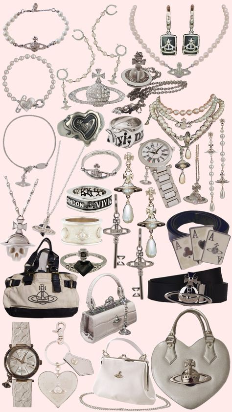 Vivienne Westwood Fashion Designer, Nana And Vivienne Westwood, Vivienne West Wood Necklace, Vivienne Westwood Jewellery Collection, Necklaces Vivienne Westwood, Vivienne Westwood Jewellery Aesthetic, Vivian Westwood Jewelry, Vivienne Aesthetic, Vivienne Westwood Necklace Outfit