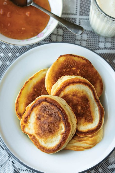 Blueberry Cornbread, Cornbread Waffles, Roasted Banana, Egg Skillet, Raspberry Cookies, Buckwheat Pancakes, America Decor, American Lifestyle, Tofu Scramble