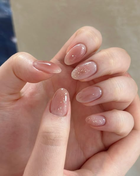 Small Nails Design Fall, Cute Korean Fall Nails, Autem Gel Nails, Nail Inspo For Natural Nails, Autumn Nails Korean, Nail Korean Style Simple, Japanese Cat Eye Nails, Short Nails Winter Ideas, Fall Korean Nails