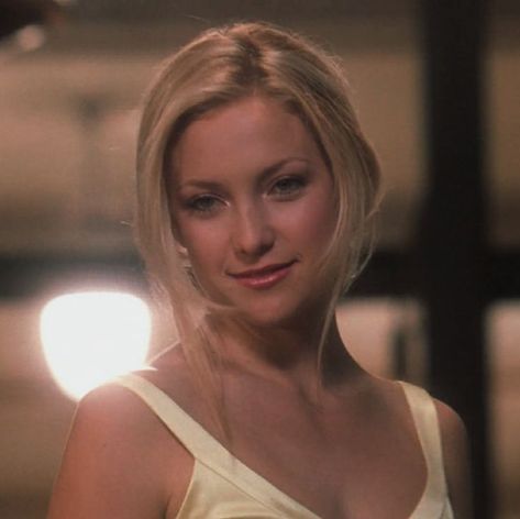 How Lose A Guy In 10 Days Andie, Andy How Lose A Guy In 10 Days, How Lose A Man In 10 Days, Kate Hudson How Lose A Guy In 10 Days Hair, Kate Hudson 2000s, Andy How Lose A Guy In 10 Days Outfits, Young Kate Hudson, 10 Days To Lose A Guy, 10 Ways To Lose A Guy