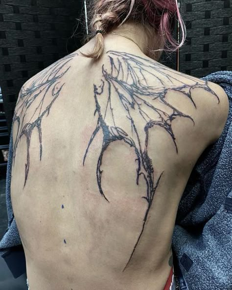 Cybersigilism Back Tattoo Wings, Dragon Cybersigil, Cybersigil Tattoo Back, Neotribal Tattoo Design Back, Neotribal Back Tattoo, Aggrogoth Tattoo, Cybersigil Tattoo, Neotribal Tattoo Design, Neotribal Tattoo