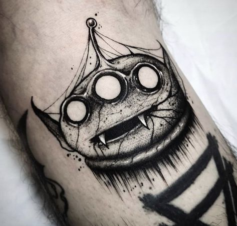 Creepy Disney Tattoos, Scary Knee Tattoo, Horror Disney Tattoo, Weird Dark Tattoos, Dark Tattoo Ideas Creepy, Scooby Doo Ghost Tattoo, Toy Story Alien Tattoo, Small Horror Tattoo Ideas, Blackwork Tattoo Design Ideas