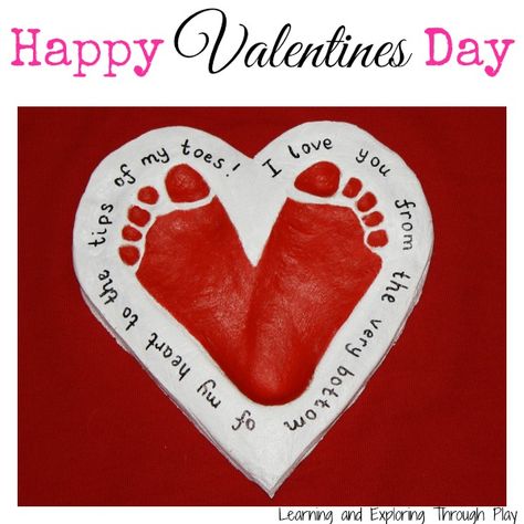 Toddler Valentine Crafts, Baby Crafts Diy, Footprint Keepsake, Easy Valentine Crafts, Baby Art Projects, Footprint Crafts, Valentine's Day Crafts For Kids, Preschool Valentines, Toddler Valentines