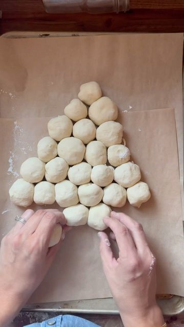 Pilsbury Pizza Dough, Overnight Pizza Dough, Pizza Dough Recipe, Cheese Rolling, Pizza Bites, Cheese Sticks, Pizza Recipes Dough, Dough Balls, Balls Recipe