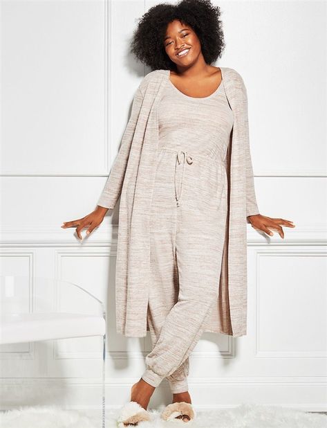 15 best plus size loungewear sets and pieces 2021 - TODAY Lounge Outfit Plus Size, Plus Size Lounge Wear Outfit, Plus Size Two Piece Outfit, Lounge Wear Plus Size, Best Cardigans, Lounge Outfits, Sets Outfit, Loungewear Outfits, Plus Size Pajamas