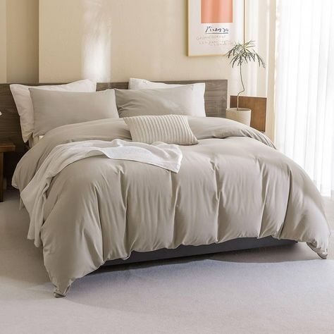 Amazon.com: CozyTide King Bedding Set (104×90 Inch),100% Cotton Linen Feel Textured Breathable Comforter Set,3 Pieces Soft Lightweight Fluffy Bedding Comforter & Set for All Season : Home & Kitchen King Size Bed Comforters Color Schemes, Beige Comforter Bedroom Ideas, Neutral Bedding Sets, Colored Bedding, Light Grey Bedding, Texture Bedding, Oversized King Comforter, Modern Comforter Sets, Full Size Comforter Sets