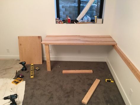 How To Build A Desk Diy Simple, L Desk Diy, Diy Built In Corner Desk, Diy L Desk, Waterfall Edge Desk, L Shaped Desk Diy, Built In Corner Desk, Desk Legs Diy, Floating Desk Diy