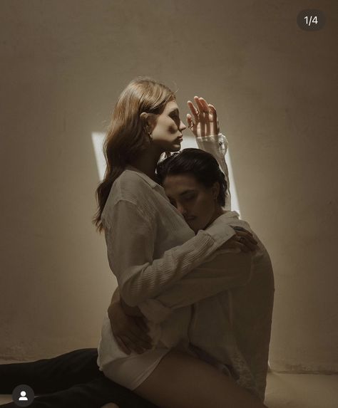 Romantic Embrace Reference, People Holding Each Other Reference, Vampire Poses Reference Couple, Flirty Couple Photos, Couples Photoshoot Studio Portraits, Lovers Pose Reference, Holding Person In Arms Reference, Almost Kissing Reference, Lovers Poses Drawing