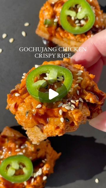 Krysten Jorgensen • Easy + Healthy-ish Recipes on Instagram: "If you don’t like seafood but have always wanted to try crispy rice, then you gotta give this a try! Perfect snack or appetizer. Follow @thedailykale for more recipes ✨  ◽️Gochujang Chicken topping: * 1 cup Chicken, chopped/cooked * 3 tbsp Gochujang sauce  * 2 tbsp Cream cheese  * 1 Scallion, chopped * Pinch of Sesame seeds  - Mix together the above ingredients in a bowl until combined. I used whipped cream cheese but you can use regular if you prefer.  ▫️Crispy rice: 1 cup Sushi Rice (dry) 1 tbsp Rice vinegar 1.5 tsp Sugar or monkfruit  Pinch of salt   - Cook rice according to package. Once cooked, stir in sugar and rice vinegar. Place in a rectangle baking pan lined w/ plastic wrap to form. Place in the fridge for at least 2 h Nori Sushi, Chicken Sushi, Gochujang Chicken, Sushi Bake, Gochujang Sauce, Cook Rice, Crispy Rice, Whipped Cream Cheese, Sushi Rice