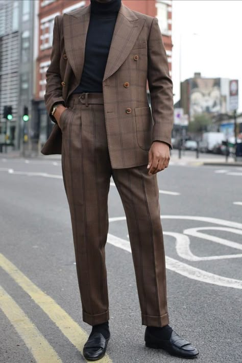 This is a Brown Double Breasted Windowpane Suit worn with a black turtleneck underneath. This outfit can be worn to a wedding, party, and even around casually. If you want a custom suit like this made for you, book an appointment with us at Giorgenti New York! #suit #mensfashion #gentlemen #mensstyle Mens Turtleneck Suit, Suit Shirts Men, Turtleneck Suit Men, Brown Suit Men, Chocolate Brown Suit, Vintage Brown Suit, Turtleneck Suit, Sport Coat Outfit, Windowpane Suit