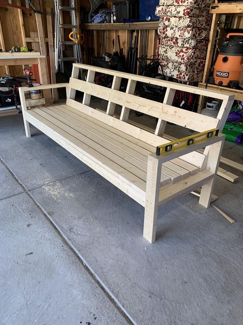 Diy 2x4 Outdoor Couch, Diy Outdoor Couch Plans, Ann White Diy Projects, Diy Patio Sofa, Outdoor Couch Plans, Outdoor Couch Diy, Outdoor Sofa Diy, White Outdoor Furniture, Diy Sofa Bed