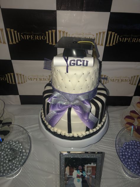 Gcu Graduation Party, Grand Canyon University Graduation, Gcu Graduation, Trunk Party, Grad Cake, Grand Canyon University, University Graduation, Graduation Photo, Cookie Ideas