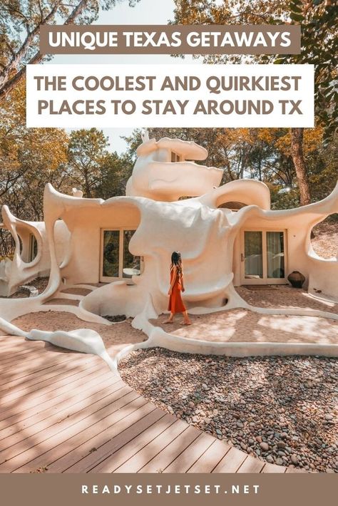 Unique Places To Stay In Texas, Romantic Getaways In Texas, Places To Go In Texas, Texas Airbnb, Airbnb Unique, Texas Travel Weekend Getaways, Unique Airbnbs, Bubble Hotel, Texas Vacation Spots