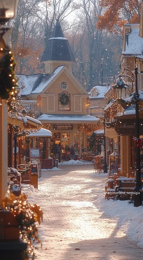 Christmas Aesthetic Cozy Snow, Christmas Village Photography, Swiss Christmas Aesthetic, Christmas Downtown Aesthetic, Christmas And Winter Aesthetic, Christmas Town Square, Cute Christmas Towns, Christmas Small Town Aesthetic, 2010 Christmas Aesthetic