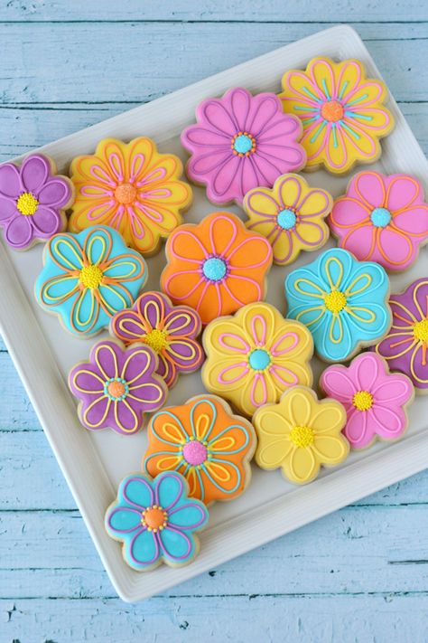 Colorful Cookies, Flower Sugar Cookies, Spring Cookies, Summer Cookies, Sugar Cookie Designs, Pretty Cookies, Fancy Cookies, Creative Cookies, Cookie Icing