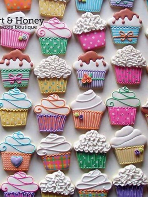 Decorated Cupcakes, Honey Cookies, Cupcakes Decorados, Sugar Cookie Designs, ดินปั้น Polymer Clay, Pretty Cookies, Cookie Frosting, Fancy Cookies, Creative Cookies