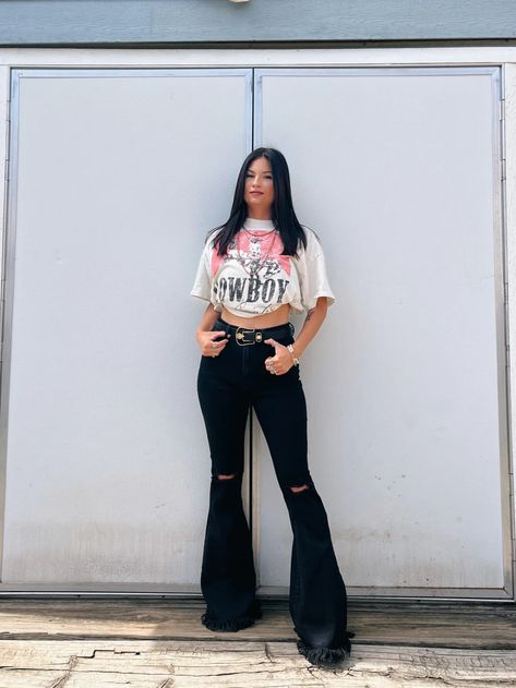 Farrah Distressed High Waisted Flares – Willow Boutique Ripped Flare Jeans Outfit, High Rise Flare Jeans Outfits, Goth Western Style, Black Distressed Jeans Outfit, Black Bell Bottoms Outfit, Baile Outfits Jaripeo, Black Flare Jeans Outfit, Black Bell Bottom Jeans, Flair Jeans Outfit