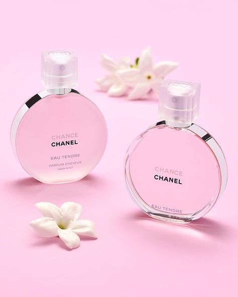 Multiply your chances with CHANCE EAU TENDRE by @CHANELOfficial. A radiant, fruity-floral fragrance, available in a delicate hair mist and… Allure Chanel Perfume, Diy Solid Perfume, Solid Perfume Recipes, Ladies Perfume, Chanel Chance, Perfume Recipes, Pink Bottle, Smell Goods, Chanel Perfume