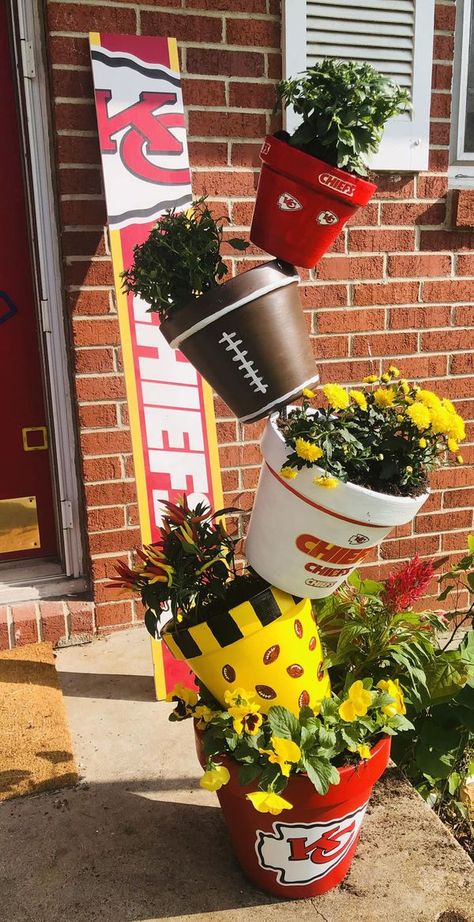 Crafty Fun Group | Just finished making my chiefs stack planter | Facebook Diy Nfl Crafts Ideas, Football Planter, Kansas City Chiefs Craft, Chiefs Crafts, November Crafts, Super Bowl Football, Fun Group, Superbowl Party, Christmas Decorations Ornaments