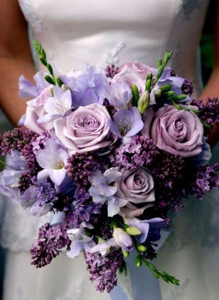 Lilac Wedding Flowers, Pastel Wedding Decorations, Purple Bouquets, Violet Wedding, Purple Wedding Bouquets, Purple Wedding Theme, Lilac Wedding, Purple Wedding Flowers, Pastel Wedding