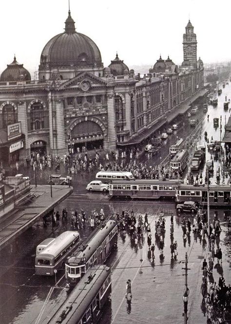 An entire forum dedicated to old photos of #Melbourne. Max Dupain, Cafe Concert, Australia Tourism, Australia History, Australia Vacation, Melbourne Victoria, National Gallery, City Street, Victoria Australia